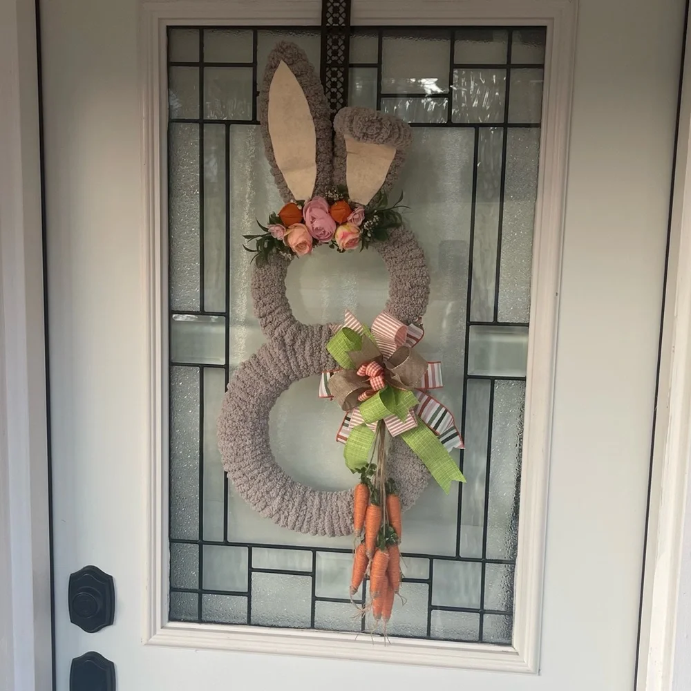 NWT Easter Bunny Wreath for Front Door